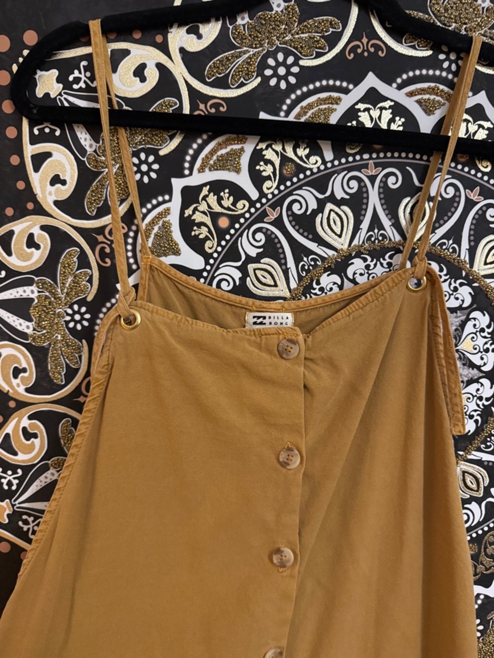 Billabong Mustard Button-Front Top - Picture 4 of 5
